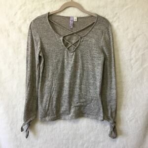 Alya Gray Long Sleeve Top